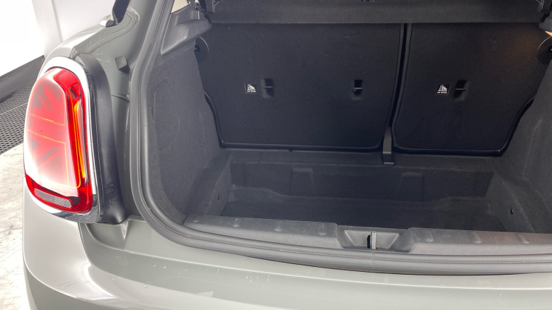 MINI Hatchback 1.5 One Classic 5dr Petrol Hatchback